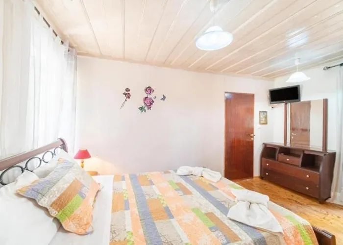 Casa Alexandros - Charming 2-story Corfiot Retreat * Ágios Matthaíos